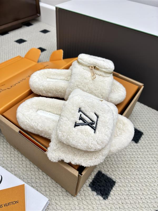 20251128184533585 300